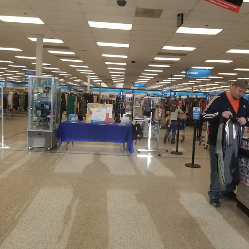 Clothing Store «Ross Dress for Less», reviews and photos, 1140 Bullsboro Dr, Newnan, GA 30265, USA