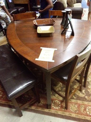 Furniture Store «Fashion Home Furniture», reviews and photos, 3939 Forest Ln, Garland, TX 75042, USA