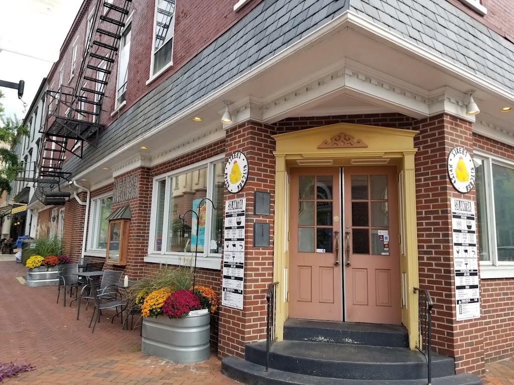 Silantra Asian Street Kitchen 17602