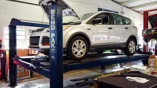 Auto Repair Shop «Uar Performance», reviews and photos, 3230 E Bay Dr, Largo, FL 33771, USA