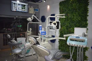 Arham Dental Clinic - Best Dental Clinic, Dentist, Root Canal Treatment, Implant Dentist image