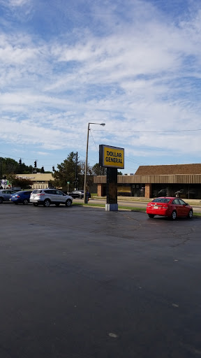 Discount Store «Dollar General», reviews and photos, 802 E Front St, Buchanan, MI 49107, USA