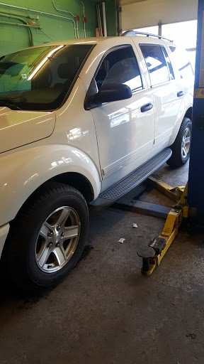 Used Car Dealer «PMG Auto Sales», reviews and photos, 1361 Mineral Spring Ave, North Providence, RI 02904, USA