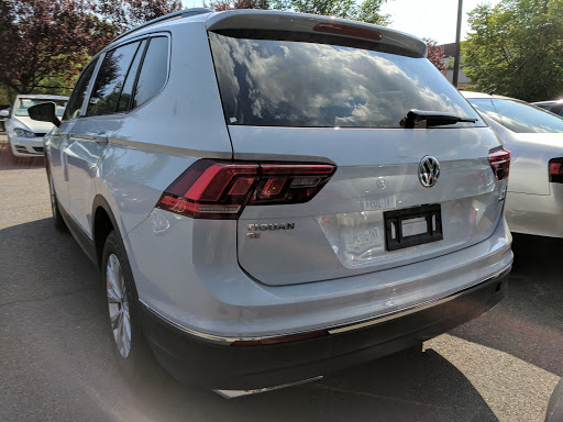 Volkswagen Dealer «Fairfax Volkswagen», reviews and photos, 11050 Fairfax Blvd, Fairfax, VA 22030, USA