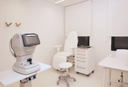معهد برشلونة الجراحي الدولي - Barcelona International Surgical Institute