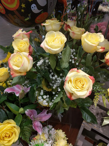 Grocery Store «Safeway», reviews and photos, 9807 Main St, Damascus, MD 20872, USA