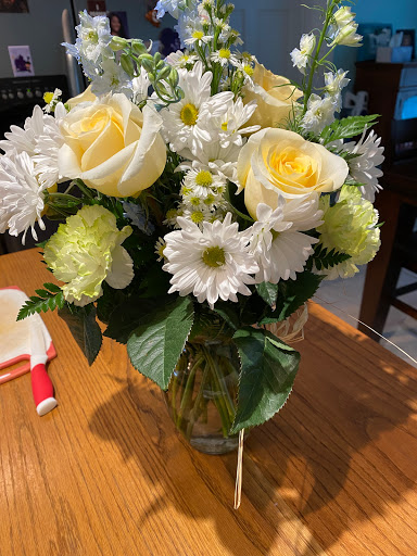 Florist «Carousel Florist», reviews and photos, 990 Rockledge Blvd, Rockledge, FL 32955, USA