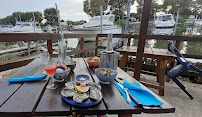 Atmosphère du Bar-restaurant à huîtres Lé Fé Bassin Dégustation d'huître à La Teste-de-Buch - n°1