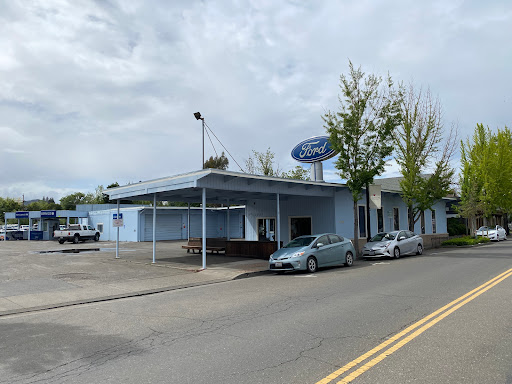 Ford Dealer «W C Sanderson Ford», reviews and photos, 453 Healdsburg Ave, Healdsburg, CA 95448, USA