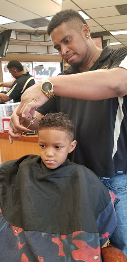 Beauty Salon «Perfect Image Hair Salon», reviews and photos, 1201 E Palmdale Blvd, Palmdale, CA 93550, USA