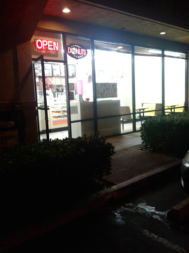 Donut Shop «Sy Donuts», reviews and photos, 103 W Central Ave # B, Brea, CA 92821, USA