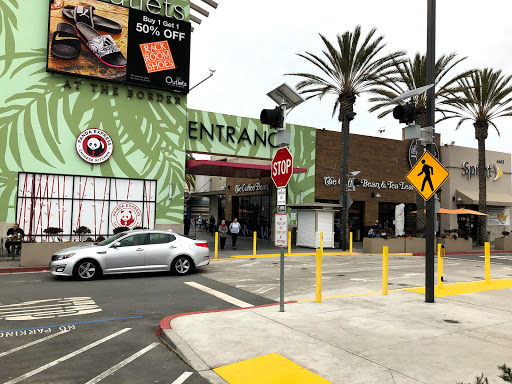 Shopping Mall «Las Americas Premium Outlets», reviews and photos, 4211 Camino De La Plaza, San Diego, CA 92173, USA