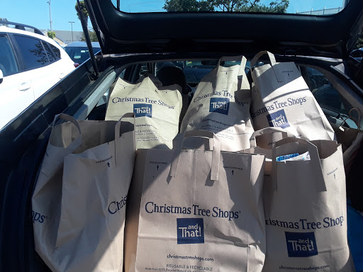Home Goods Store «Christmas Tree Shops», reviews and photos, 99 E Main Rd, Middletown, RI 02842, USA