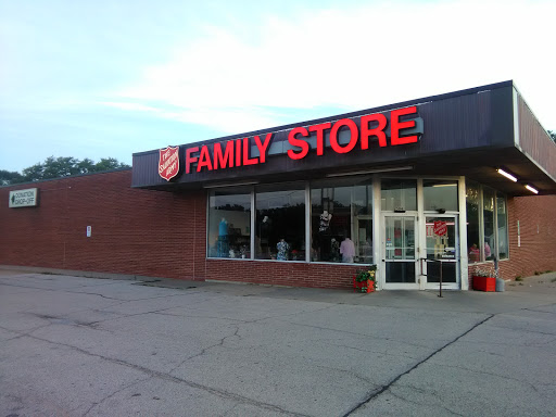 The Salvation Army Family Store & Donation Center, 2504 7th Ave, Marion, IA 52302, Thrift Store