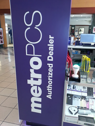 Cell Phone Store «T-Mobile», reviews and photos, 5500 Buckeystown Pike, Frederick, MD 21703, USA