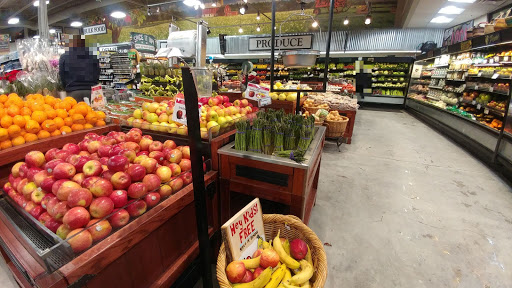 Health Food Store «Mustard Seed Market & Cafe», reviews and photos, 3885 W Market St, Akron, OH 44333, USA