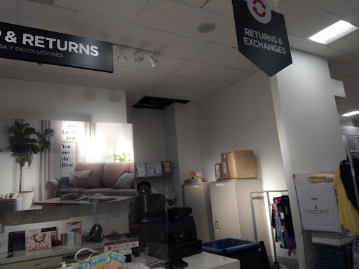 Cosmetics Store «SEPHORA inside JCPenney», reviews and photos, 31510 Gratiot Ave, Roseville, MI 48066, USA