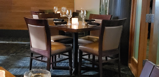 Seafood Restaurant «Devon Seafood + Steak», reviews and photos, 27 W Chocolate Ave, Hershey, PA 17033, USA