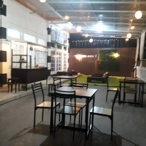 Cafe & Resto arrEa jl. Gatot Subroto Mongkonai Barat Kotamobagu