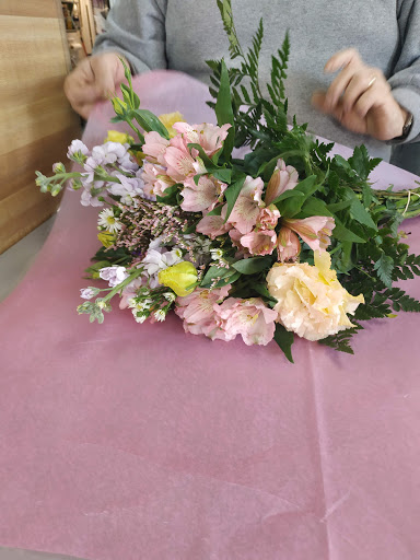Florist «A Personal Touch Florist», reviews and photos, 343 N Franklin Ave, Nutley, NJ 07110, USA