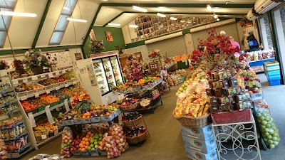 Photos of Jones Family Fruit Stall