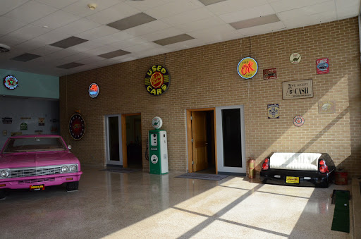 Used Car Dealer «319 Motors», reviews and photos, 2702 6th St SW, Cedar Rapids, IA 52404, USA