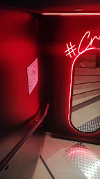 Photo n°3 de KFC Saint Michel à Paris ()