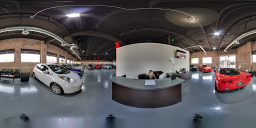 Car Dealer «CHICAGO CAR CORNER», reviews and photos, 5480 N Elston Ave, Chicago, IL 60630, USA