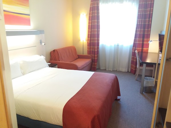 Imagen de Holiday Inn Express Pamplona (12 de 28)
