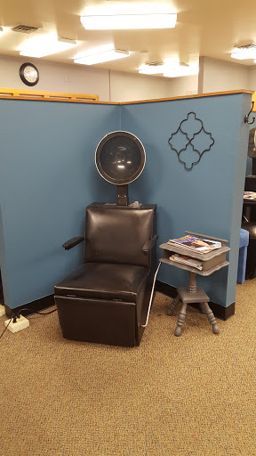 Hair Salon «Salon Wisp», reviews and photos, Salon Wisp, 4672 Commercial St SE, Salem, OR 97302, USA