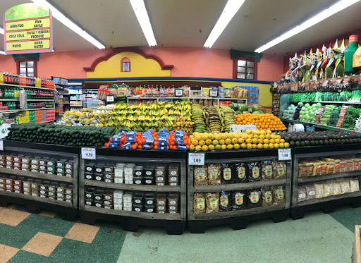 Grocery Store «La Plaza Market», reviews and photos, 515 McLaughlin Ave, San Jose, CA 95116, USA