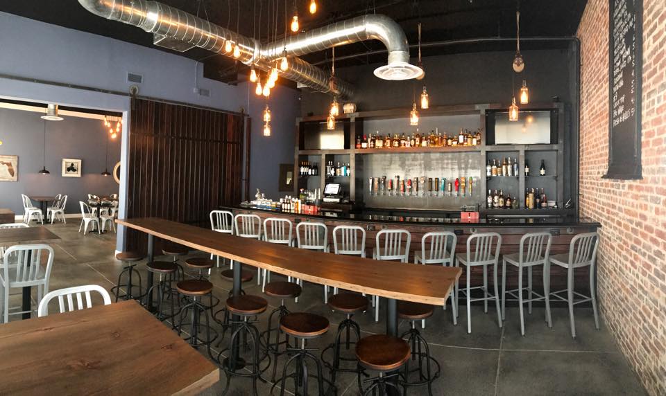 The District Eatery Tap & Barrel 32771