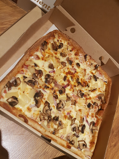 Snappy Tomato Pizza - Peterborough