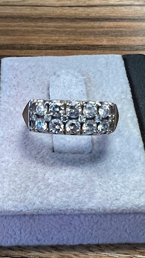 Jewelry Buyer «Lucky 7 Gold & CONSIGNMENT», reviews and photos, 1425 Bayshore Rd, Villas, NJ 08251, USA