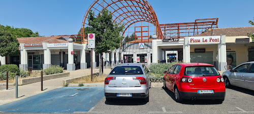 Centre commercial Centre commercial du pont des deux eaux Avignon
