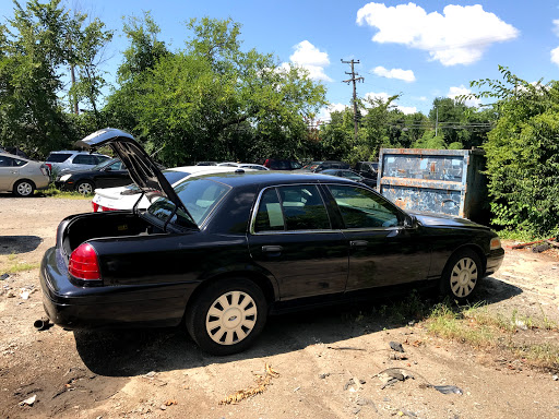 Used Auto Parts Store «Beltway Used Auto Parts», reviews and photos, 2421 Kenilworth Ave, Hyattsville, MD 20781, USA