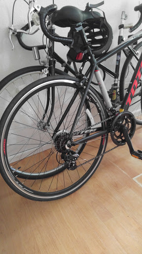 Bicycle Store «Green Bicycle Depot», reviews and photos, 965 Olive Dr G, Davis, CA 95616, USA