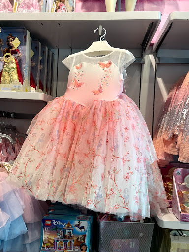 Toy Store «Disney Store», reviews and photos, 564 Great Northern Shop Center, North Olmsted, OH 44070, USA