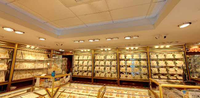Reviews of Laxmi Jeweller's in Leicester - Jewelry