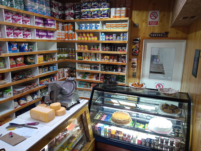 Opiniones de Panadería y pastelería artesanal Evelyn en Puerto Montt - Panadería