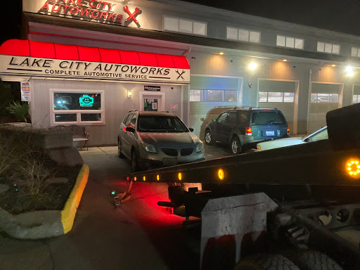 Auto Repair Shop «Lake City Auto Works», reviews and photos, 2825 NE 120th St, Seattle, WA 98125, USA