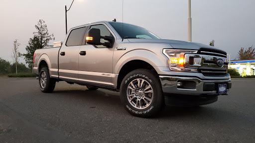 Ford Dealer «Suburban Ford», reviews and photos, 37000 US-26, Sandy, OR 97055, USA