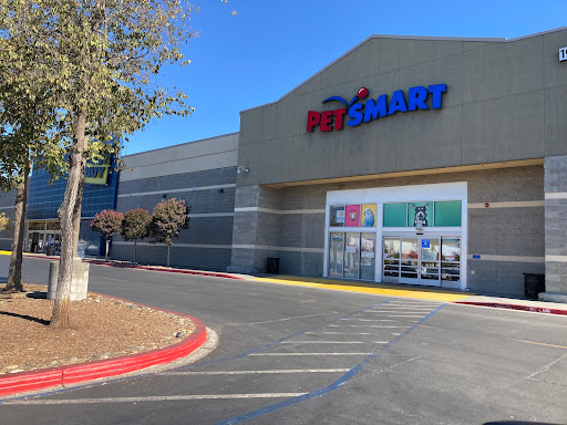 PetSmart, 1954 Santa Rosa Ave, Santa Rosa, CA 95407, USA, 