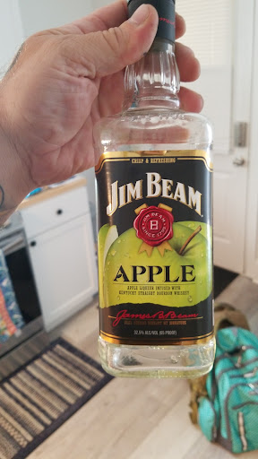 Liquor Store «Southside Tobacco & Liquor», reviews and photos, 2424 SW 9th St # 1, Des Moines, IA 50315, USA