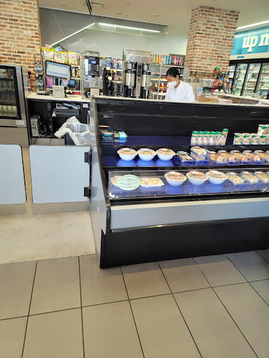 Convenience Store «Walgreens», reviews and photos, 801 7th St NW, Washington, DC 20001, USA