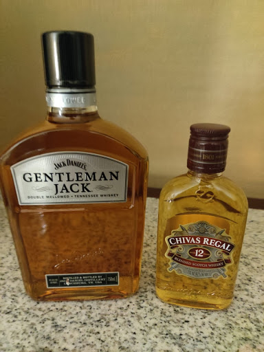 Liquor Store «Cabrillo Liquors & Fine Wines», reviews and photos, 1317 S Gaffey St, San Pedro, CA 90731, USA