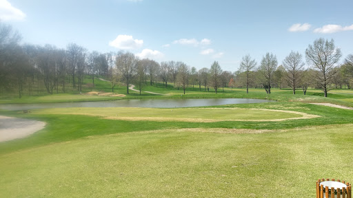Country Club «Lake Forest Golf & Country Clb», reviews and photos, 300 Yard Dr, Lake St Louis, MO 63367, USA
