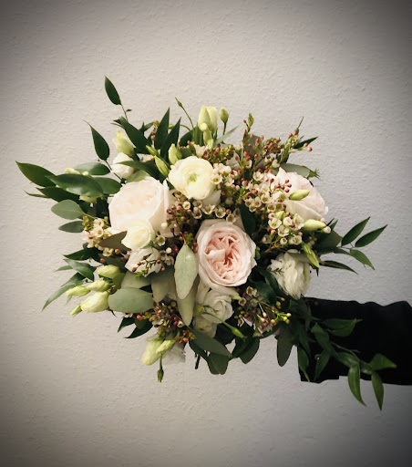 Florist «North Liberty Flower Shop», reviews and photos, 40 Sugar Creek Ln # 2, North Liberty, IA 52317, USA