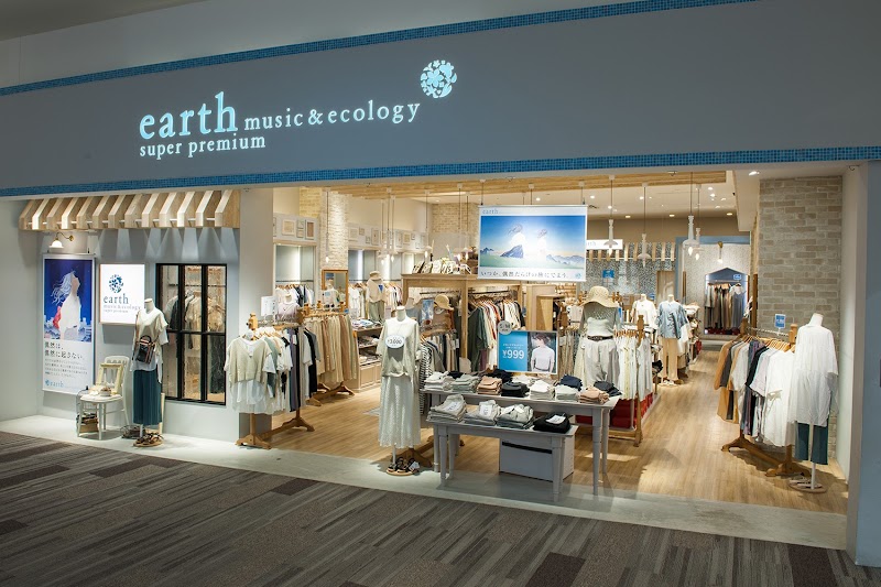 earth music＆ecology 阪急西宮ガーデンズ