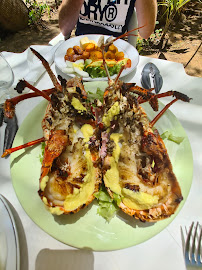 Plats et boissons du Restaurant de fruits de mer Beach Paradise à Capesterre-Belle-Eau - n°7